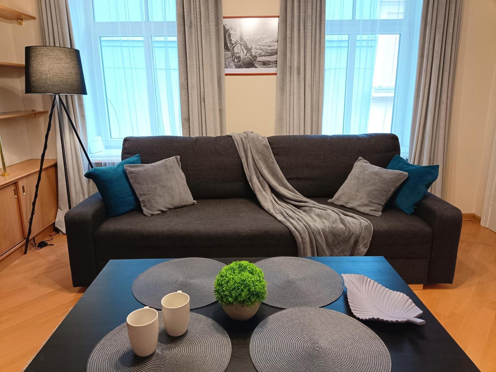 Two Bedroom Apartment In Old Town, Up To 6 Guests Riga Exterior foto